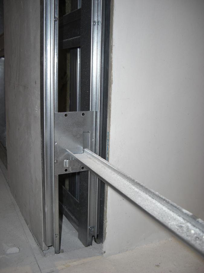 Как установить дверь в стене: установка межкомнатной раздвижной двери пенала