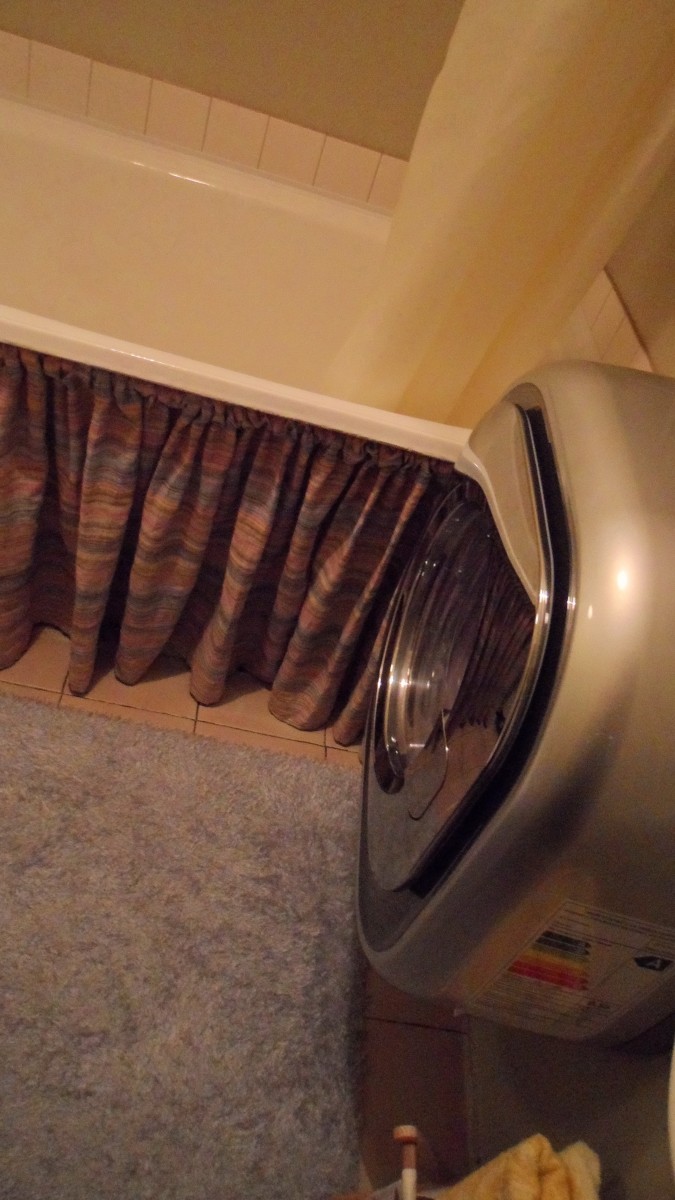 экран шторка под ванную. занавеска под раковину. штора под ванную из ткани. жалюзи под ванную. экран под ванну шторка.