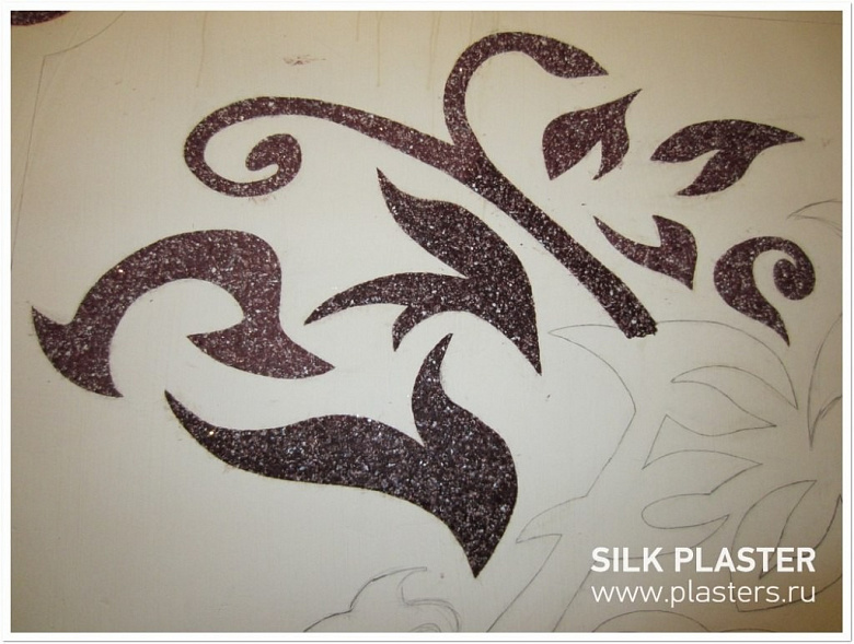 фото:Картинки на стене - ремонт спальни с жидкими обоями SILK PLASTER