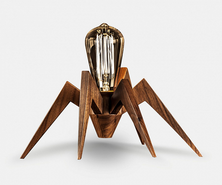фото:Декоративный светильник-паук