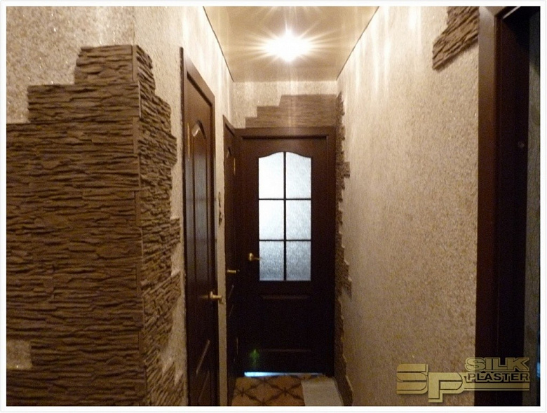 фото:Камень и фактура - ремонт с жидкими обоями SILK PLASTER