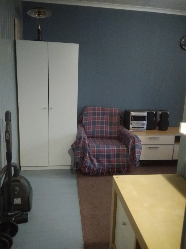 фото:Комната в коммунальной квартире для молодого человека