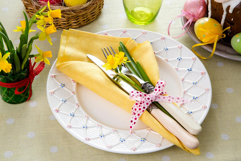 фото:Пасхальная сервировка стола