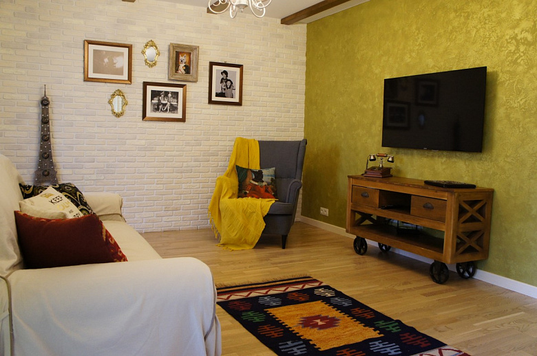 фото:Семейная комната с летней верандой, добавила фото всей квартиры