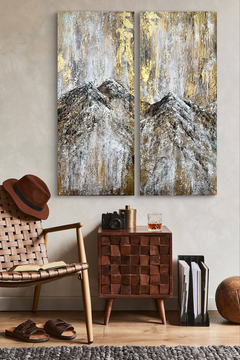 фото:Тёмное дерево в интерьере