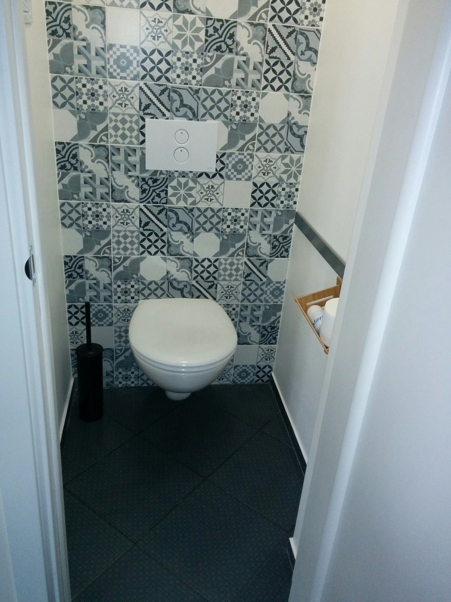 Ремонт в туалете дизайн без плитки фото