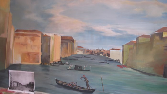 фото:Картина в бассейне