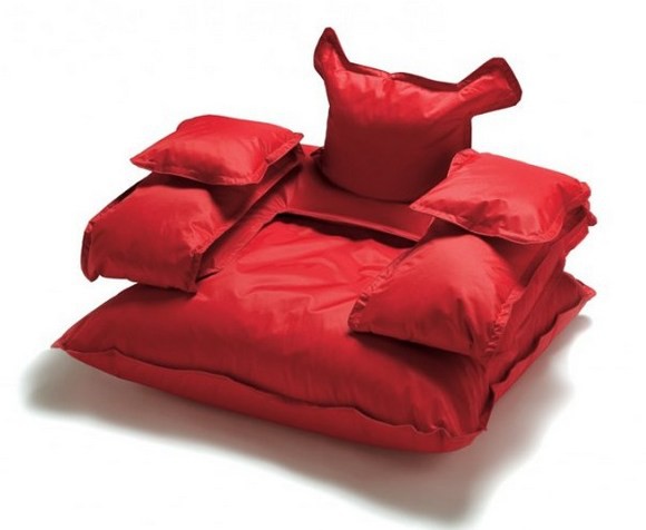 фото:Два очень странных кресла