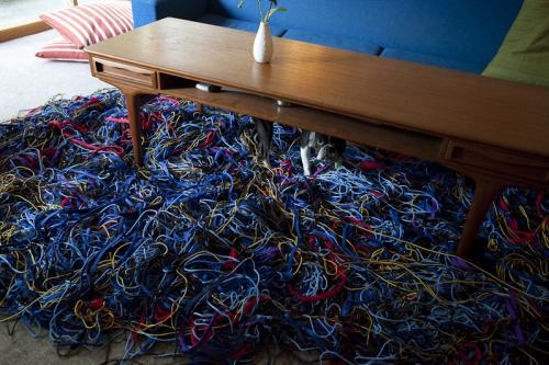 фото:Делаем коврик из шнурков